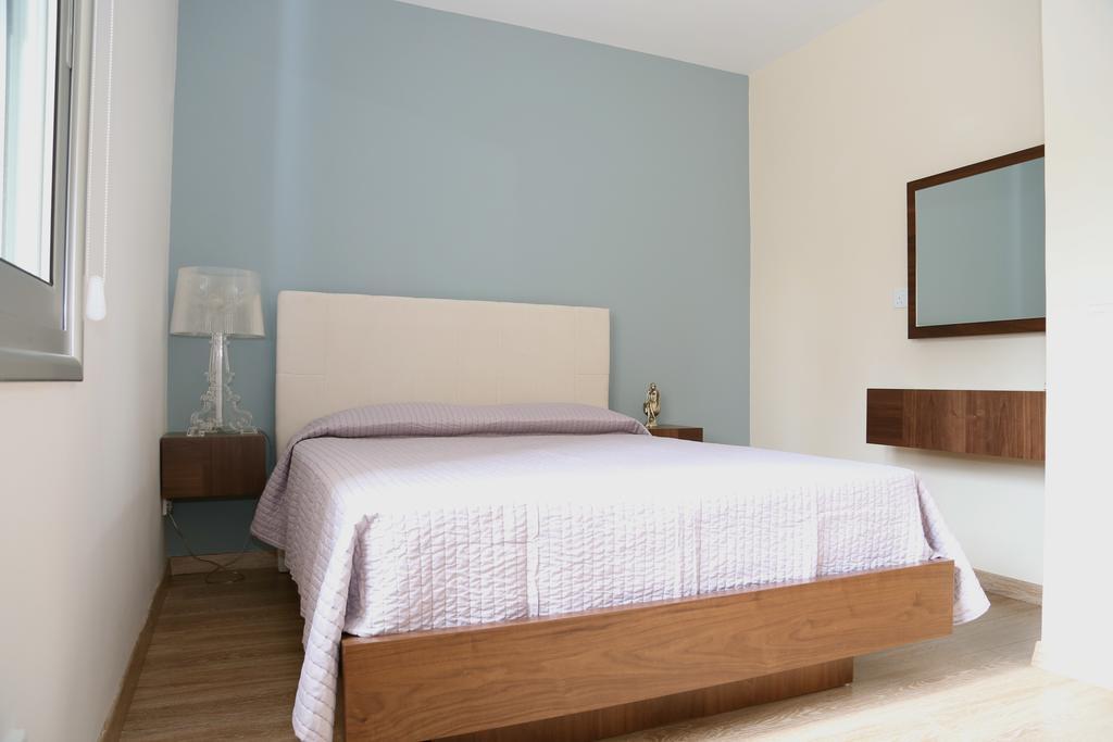 River Beach Apartments Limassol Room photo