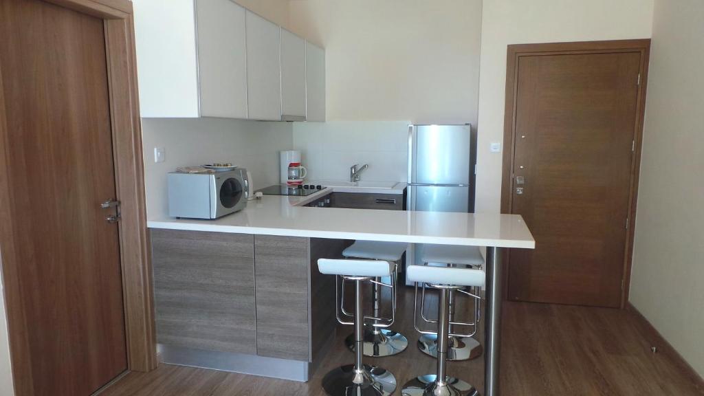 River Beach Apartments Limassol Room photo